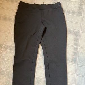 Eddie Bauer Gray Knit Flat Front Pull On Pants ponte' knit